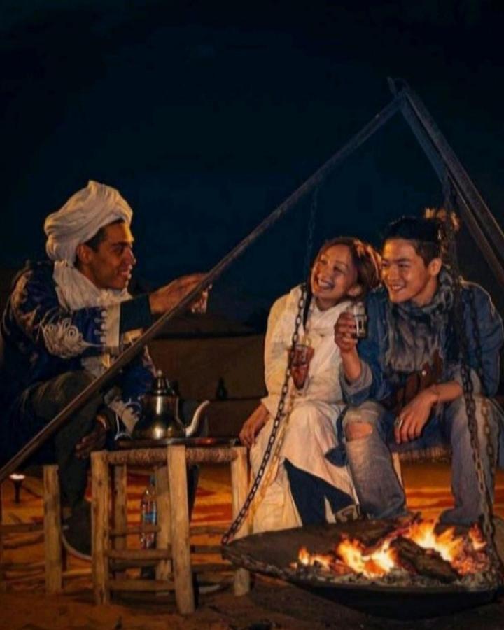 Overnight Desert Camp เมอร์ซูกา ภายนอก รูปภาพ