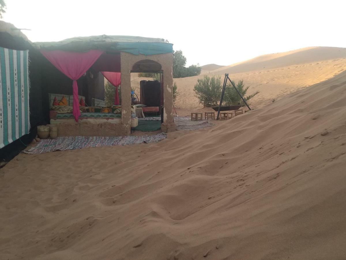 Overnight Desert Camp เมอร์ซูกา ภายนอก รูปภาพ