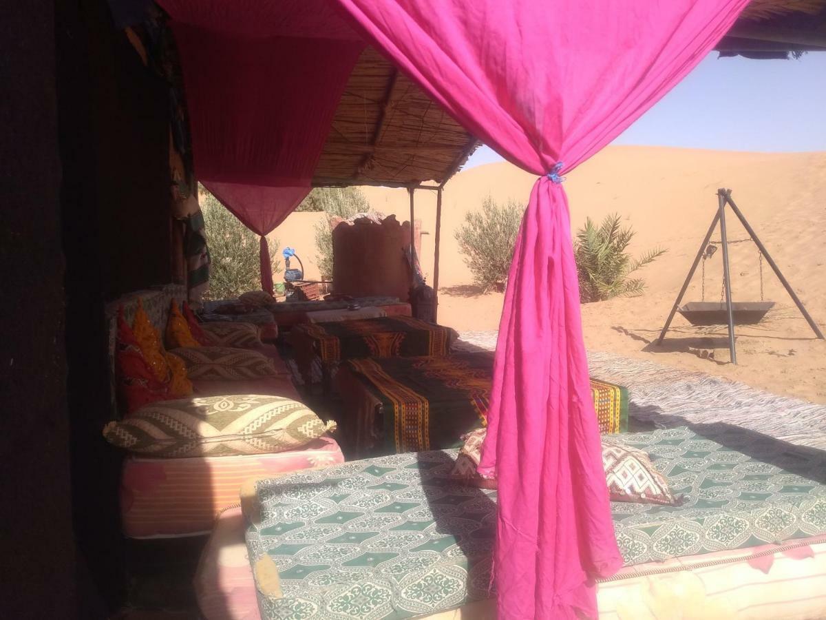 Overnight Desert Camp เมอร์ซูกา ภายนอก รูปภาพ