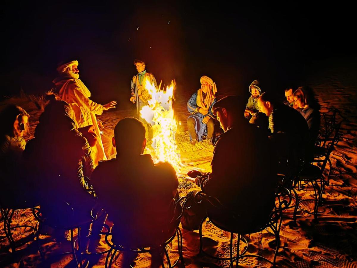 Overnight Desert Camp เมอร์ซูกา ภายนอก รูปภาพ